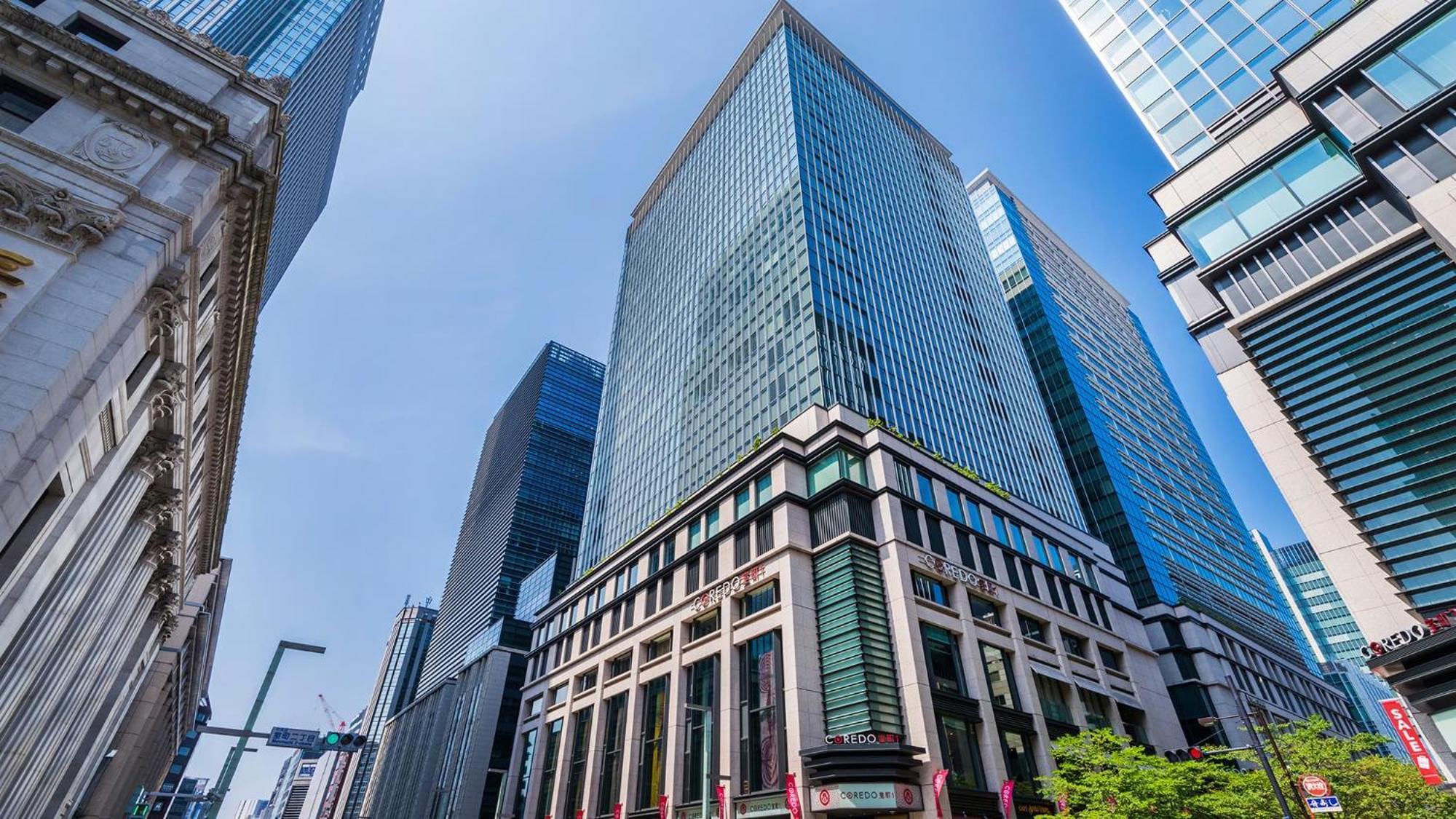 Toyoko Nihombashi Mitsukoshi Mae A4 Tokio